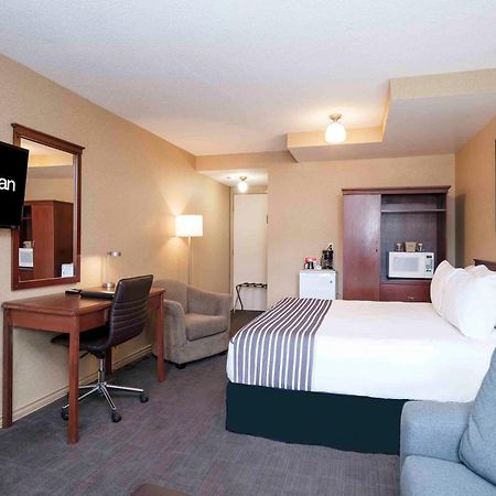 Sandman Inn Princeton Extérieur photo