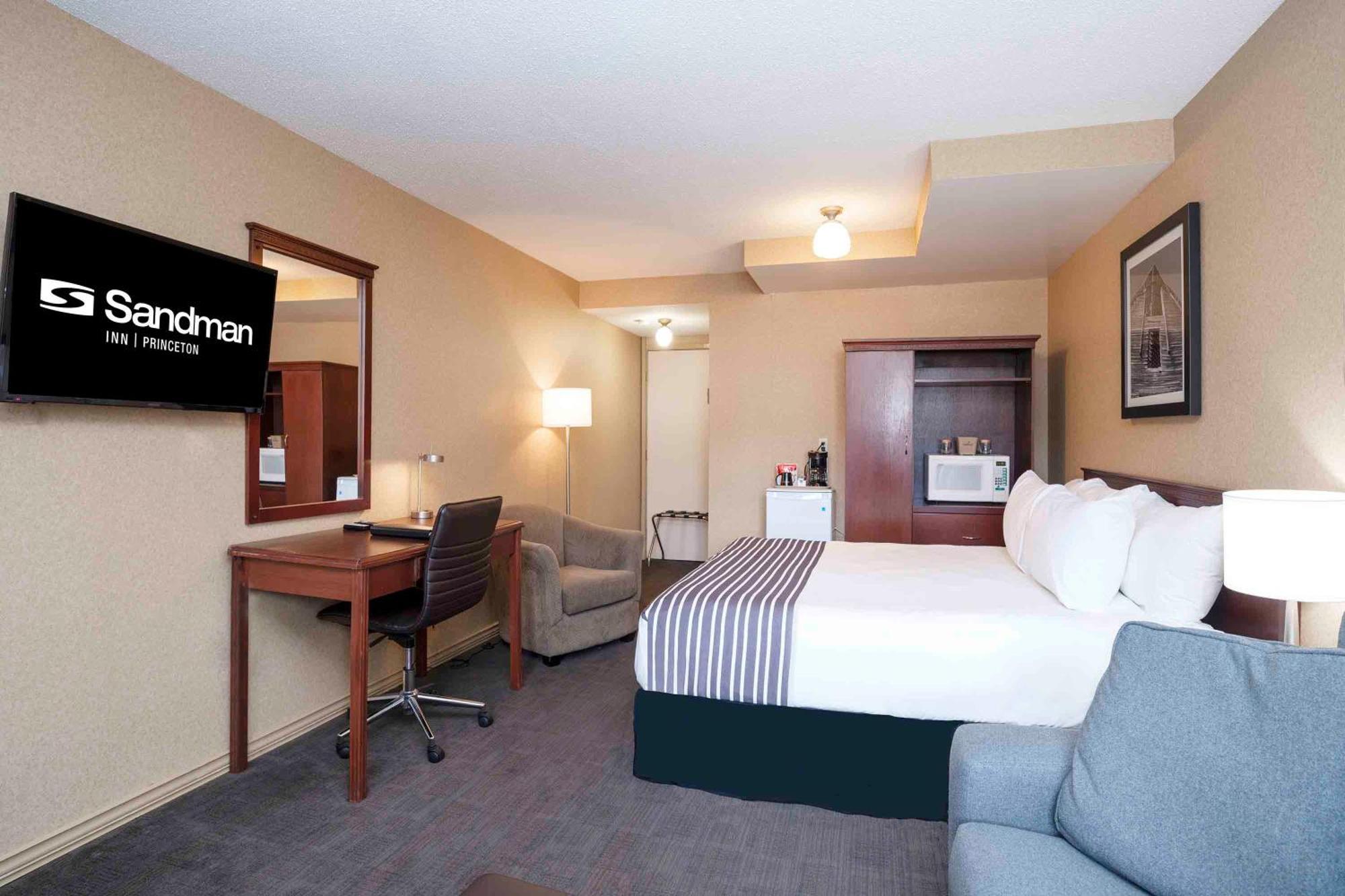 Sandman Inn Princeton Extérieur photo