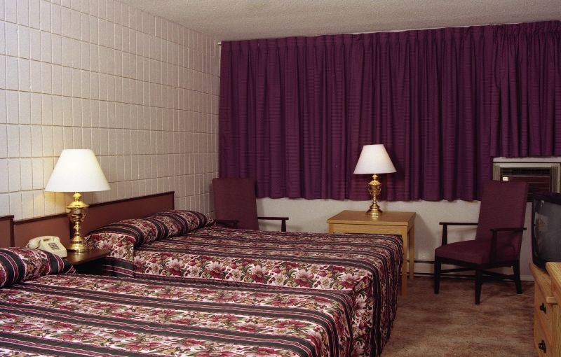 Sandman Inn Princeton Extérieur photo